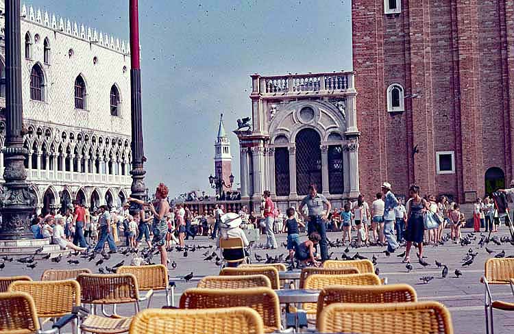 st mark square